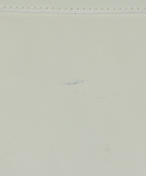 Salvatore Ferragamo（サルバトーレフェラガモ）ショルダーバッグ 白 サイズ:- レディース/2200627237010