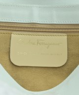 Salvatore Ferragamo（サルバトーレフェラガモ）ショルダーバッグ 白 サイズ:- レディース/2200627237010