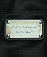 Salvatore Ferragamo（サルバトーレフェラガモ）ショルダーバッグ 黒 サイズ:- レディース/2200627237775