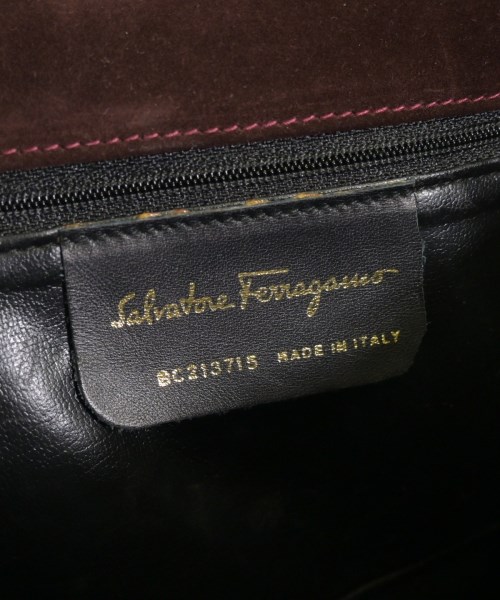 Salvatore Ferragamo（サルバトーレフェラガモ）ショルダーバッグ 茶 サイズ:- レディース/2200611956071