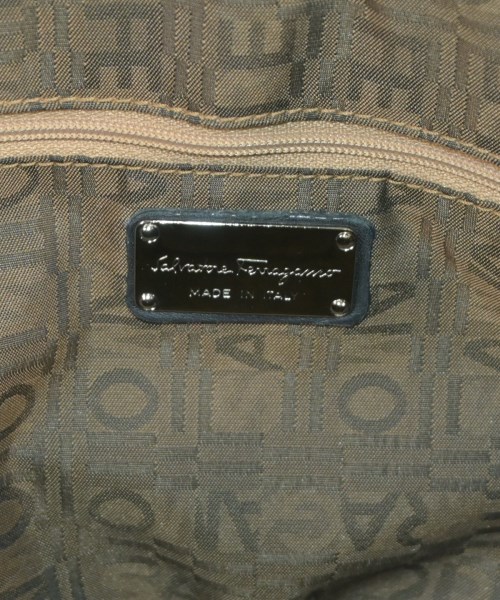 Salvatore Ferragamo（サルバトーレフェラガモ）ハンドバッグ 黒 サイズ:- レディース/2200614244168