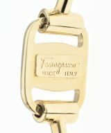 Salvatore Ferragamo（サルバトーレフェラガモ）ブレスレット・バングル ゴールド サイズ:- レディース/2200614245318
