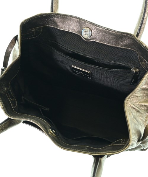 Salvatore Ferragamo（サルバトーレフェラガモ）トートバッグ ゴールド サイズ:- レディース/2200614245967