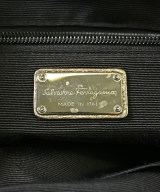 Salvatore Ferragamo（サルバトーレフェラガモ）トートバッグ ゴールド サイズ:- レディース/2200614245967