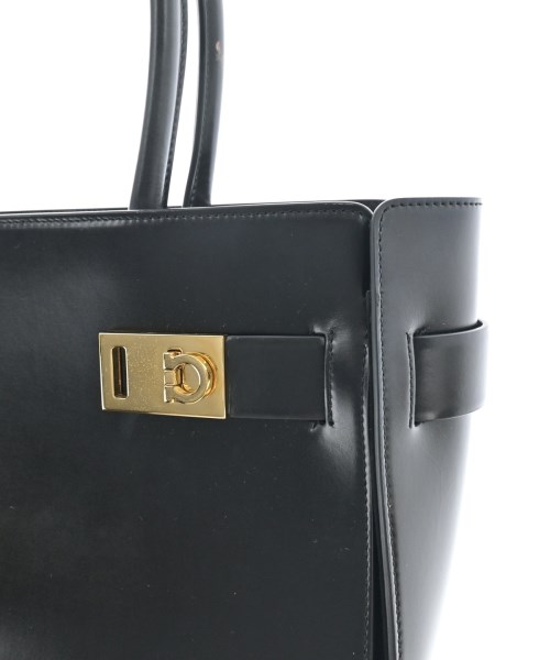 Salvatore Ferragamo（サルバトーレフェラガモ）ハンドバッグ 黒 サイズ:- レディース/2200619756017