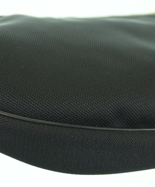 Salvatore Ferragamo（サルバトーレフェラガモ）ショルダーバッグ 黒 サイズ:- レディース/2200619974473