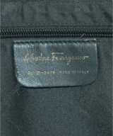 Salvatore Ferragamo（サルバトーレフェラガモ）ショルダーバッグ 黒 サイズ:- レディース/2200619974473