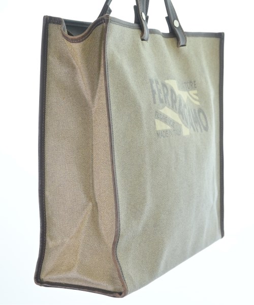 Salvatore Ferragamo（サルバトーレフェラガモ）トートバッグ 茶 サイズ:- レディース/2200620482035