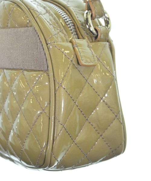 Salvatore Ferragamo（サルバトーレフェラガモ）ショルダーバッグ ベージュ サイズ:- レディース/2200600680154