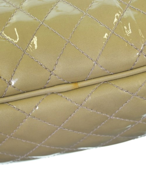 Salvatore Ferragamo（サルバトーレフェラガモ）ショルダーバッグ ベージュ サイズ:- レディース/2200600680154