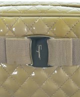 Salvatore Ferragamo（サルバトーレフェラガモ）ショルダーバッグ ベージュ サイズ:- レディース/2200600680154