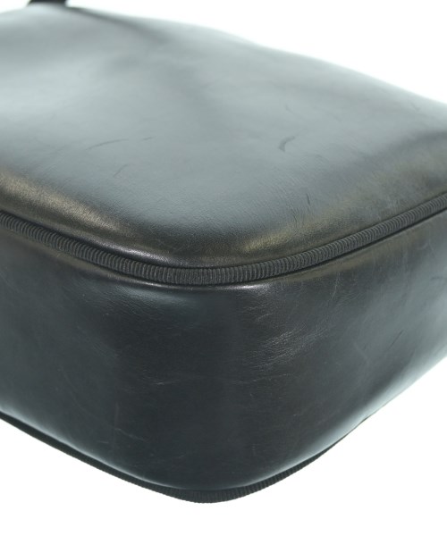 Salvatore Ferragamo（サルバトーレフェラガモ）ショルダーバッグ 黒 サイズ:- レディース/2200603590337