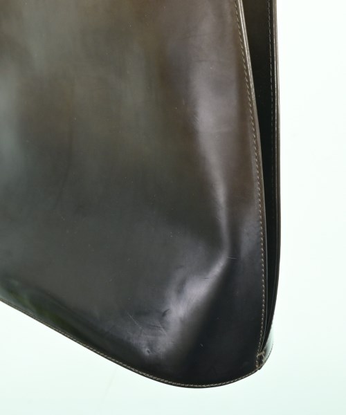 Salvatore Ferragamo（サルバトーレフェラガモ）ショルダーバッグ 茶 サイズ:- レディース/2200603591167