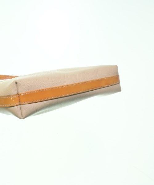 Salvatore Ferragamo（サルバトーレフェラガモ）ショルダーバッグ ベージュ サイズ:- レディース/2200603591631