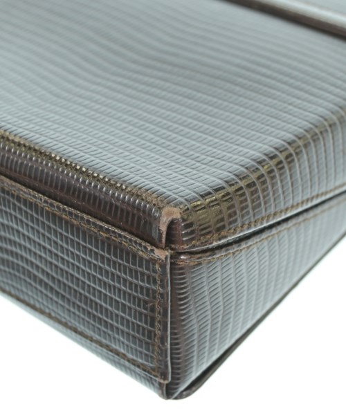 Salvatore Ferragamo（サルバトーレフェラガモ）ショルダーバッグ 茶 サイズ:- レディース/2200603591709