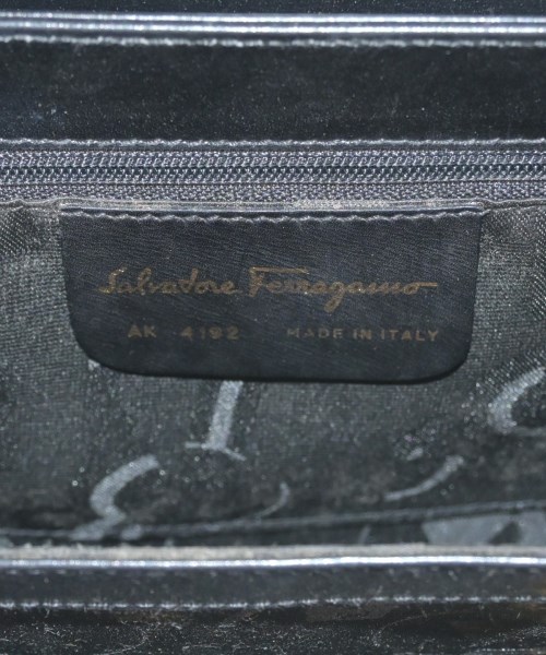 Salvatore Ferragamo（サルバトーレフェラガモ）ハンドバッグ 黒 サイズ:- レディース/2200603591853