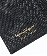 Salvatore Ferragamo（サルバトーレフェラガモ）財布・コインケース 黒 サイズ:- レディース/2200605904439