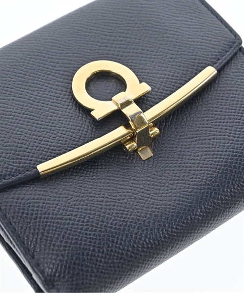 Salvatore Ferragamo（サルバトーレフェラガモ）財布・コインケース 紺 サイズ:- レディース/2200605904521