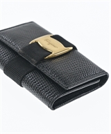 Salvatore Ferragamo（サルバトーレフェラガモ）キーケース・キーホルダー 黒 サイズ:- レディース/2200605904576