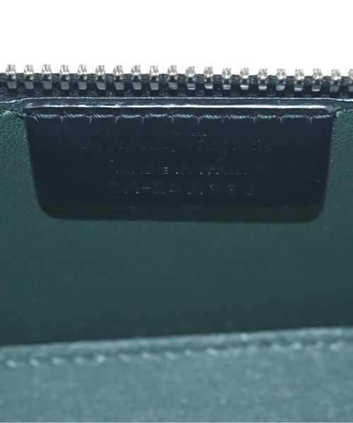 Salvatore Ferragamo（サルバトーレフェラガモ）クラッチバッグ 黒 サイズ:- レディース/2200606500173