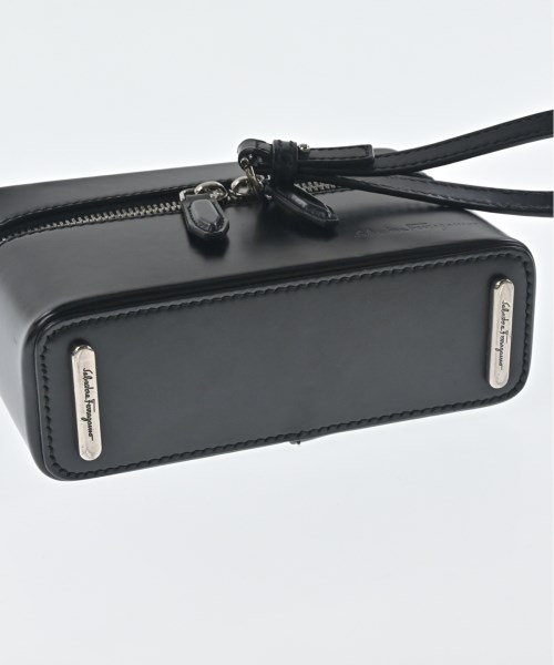Salvatore Ferragamo（サルバトーレフェラガモ）クラッチバッグ 黒 サイズ:- レディース/2200606500173