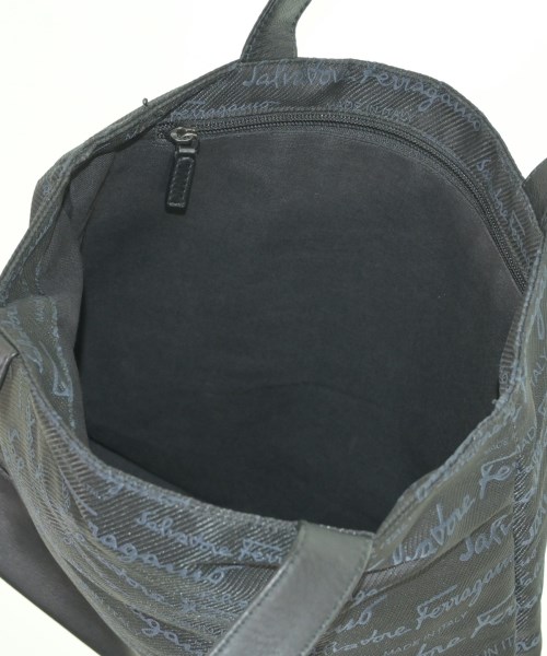 Salvatore Ferragamo（サルバトーレフェラガモ）トートバッグ 黒 サイズ:- レディース/2200607086096