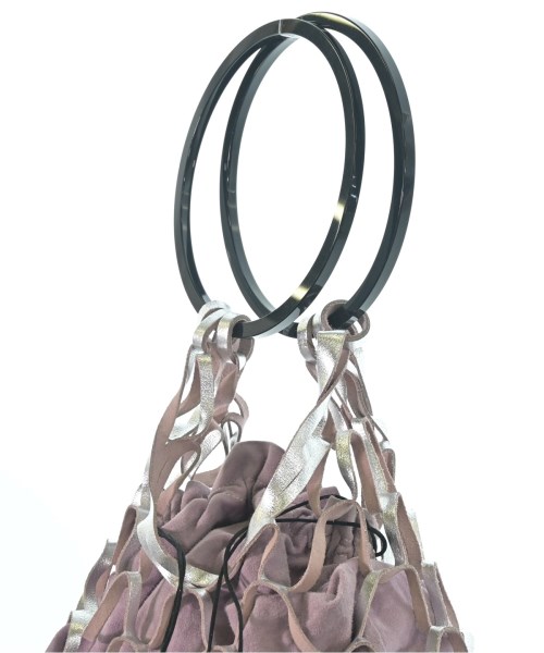 Salvatore Ferragamo（サルバトーレフェラガモ）ハンドバッグ シルバー サイズ:- レディース/2200608885063