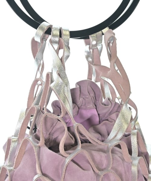 Salvatore Ferragamo（サルバトーレフェラガモ）ハンドバッグ シルバー サイズ:- レディース/2200608885063