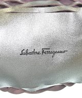 Salvatore Ferragamo（サルバトーレフェラガモ）ハンドバッグ シルバー サイズ:- レディース/2200608885063