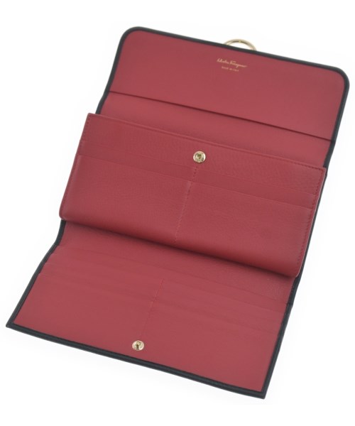Salvatore Ferragamo（サルバトーレフェラガモ）財布・コインケース 黒 サイズ:- レディース/2200671774257
