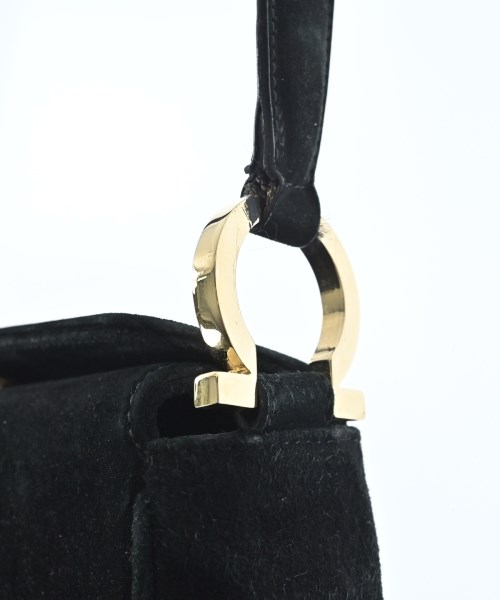 Salvatore Ferragamo（サルバトーレフェラガモ）ショルダーバッグ 黒 サイズ:- レディース/2200674202801