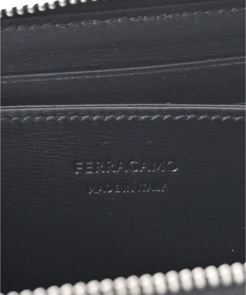 Salvatore Ferragamo（サルバトーレフェラガモ）財布・コインケース 黒 サイズ:- レディース/2200676924152
