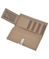 Salvatore Ferragamo（サルバトーレフェラガモ）財布・コインケース ベージュ サイズ:- レディース/2200677457833