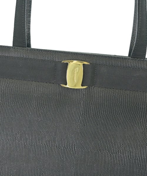 Salvatore Ferragamo（サルバトーレフェラガモ）トートバッグ 黒 サイズ:- レディース/2200678115206