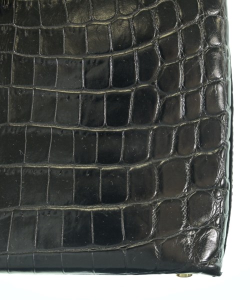 Salvatore Ferragamo（サルバトーレフェラガモ）ハンドバッグ 黒 サイズ:- レディース/2200678115220