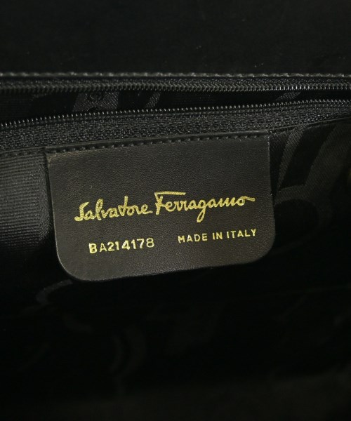 Salvatore Ferragamo（サルバトーレフェラガモ）ハンドバッグ 黒 サイズ:- レディース/2200678116265