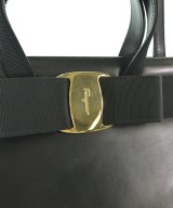 Salvatore Ferragamo（サルバトーレフェラガモ）ハンドバッグ 黒 サイズ:- レディース/2200678116265