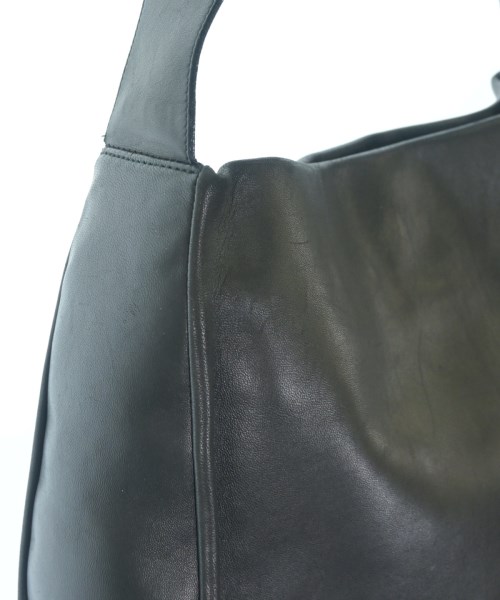 Salvatore Ferragamo（サルバトーレフェラガモ）ショルダーバッグ 黒 サイズ:- レディース/2200678263044