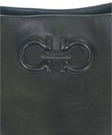 Salvatore Ferragamo（サルバトーレフェラガモ）ショルダーバッグ 黒 サイズ:- レディース/2200678263044