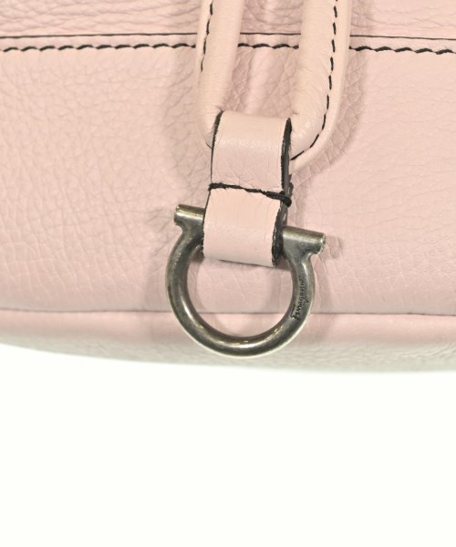 Salvatore Ferragamo（サルバトーレフェラガモ）ショルダーバッグ ピンク サイズ:- レディース/2200678373019