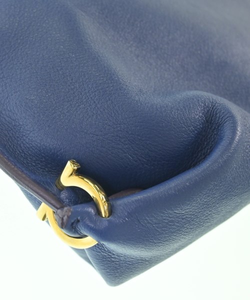 Salvatore Ferragamo（サルバトーレフェラガモ）ショルダーバッグ 青 サイズ:- レディース/2200680527080