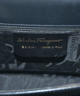 Salvatore Ferragamo（サルバトーレフェラガモ）ショルダーバッグ 黒 サイズ:- レディース/2200680723062