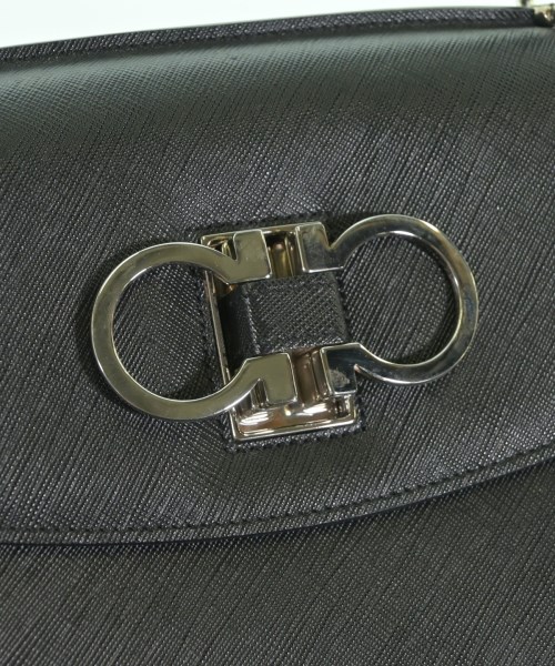 Salvatore Ferragamo（サルバトーレフェラガモ）ハンドバッグ 黒 サイズ:- レディース/2200681429185