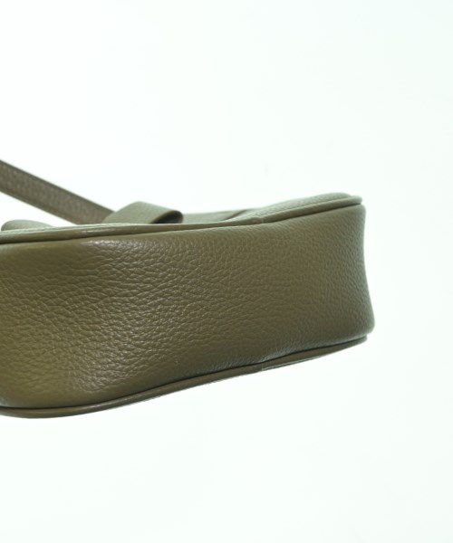 Salvatore Ferragamo（サルバトーレフェラガモ）ショルダーバッグ カーキ サイズ:- レディース/2200681430198