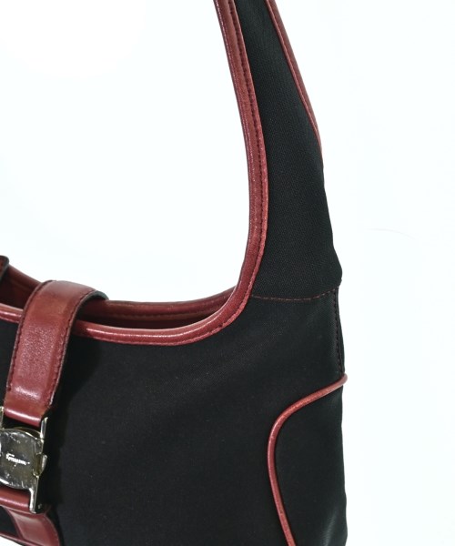 Salvatore Ferragamo（サルバトーレフェラガモ）ハンドバッグ 黒 サイズ:- レディース/2200693935315