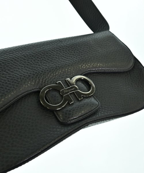 Salvatore Ferragamo（サルバトーレフェラガモ）ショルダーバッグ 黒 サイズ:- レディース/2200693935445