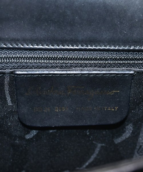 Salvatore Ferragamo（サルバトーレフェラガモ）ハンドバッグ 黒 サイズ:- レディース/2200693935490