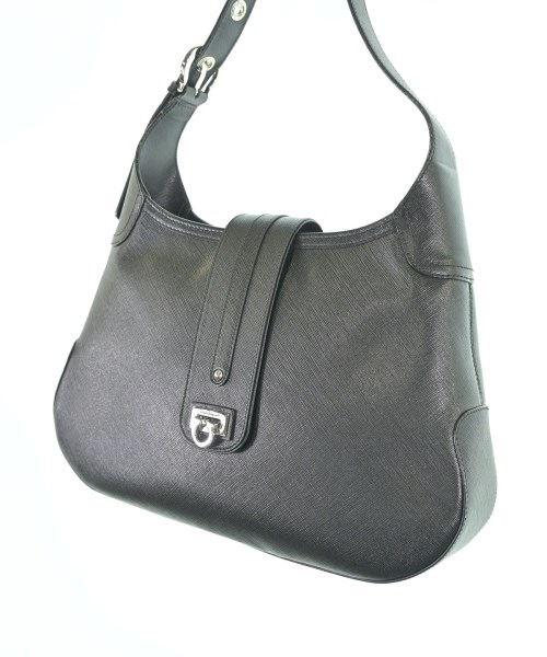 Salvatore Ferragamo（サルバトーレフェラガモ）ショルダーバッグ 黒 サイズ:- レディース/2200693935643