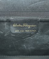 Salvatore Ferragamo（サルバトーレフェラガモ）ショルダーバッグ 黒 サイズ:- レディース/2200693935827