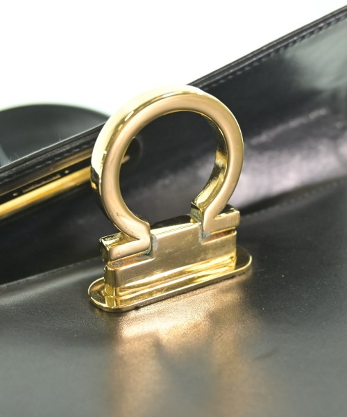 Salvatore Ferragamo（サルバトーレフェラガモ）ハンドバッグ 黒 サイズ:- レディース/2200693936640